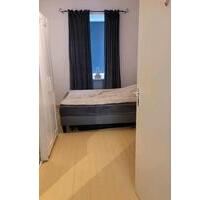 ruhiges Zimmer zur Wiesnzeit - 60,00 EUR Kaltmiete, in München (PLZ: 81371) Thalkirchen-Obersendling-Forstenried-Fürstenried-S