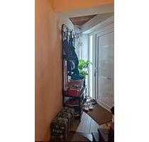 2 Zimmer Whg. mit EBK + SZ- Schrank und Boxspringbett - Ober-Olm