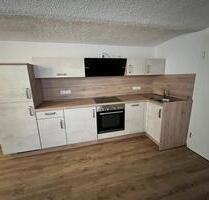 Viersitzig einer 1- Zimmer Wohnung, Küche, Bad - Pohlheim