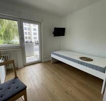 3-Zimmer-Erdgeschosswohnung mit Balkon, Einbauküche & Stellplatz - Stolberg (Rheinland)