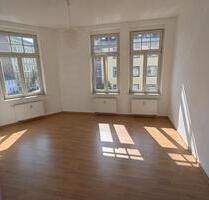 Helle 2-Zimmer Wohnung mit Balkon in der Halberstädter Str. zur Miete - Magdeburg Leipziger Straße