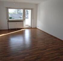 EXKLUSIV 3 Zimmer Hochparterre Wohnung - 2 Balkone & 1 Stellplatz - Esslingen am Neckar