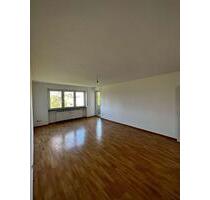 Gepflegte und helle 3 Zimmer Wohnung in Großostheim-Ringheim