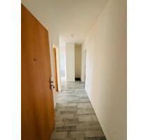 Helle 3-Zimmer Wohnung im 2. OG in Duisburg-Friemersheim - Moers Schwafheim