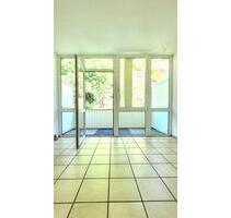 1 Zimmer Appartment, zentral ruhig,, Badew., Fußbodenh., Balkon - Siegen