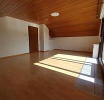 2 Zimmer Dachgeschosswohnung in Winnenden-Höfen