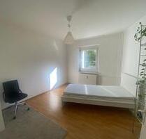 WG-Zimmer zu vermieten ab sofort bis 31.10.25 - Berlin Friedrichshain-Kreuzberg