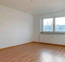 2.5 Zimmer Wohnung mit Balkon in Essen ab sofort zu vermieten - Monheim am Rhein