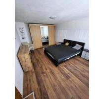 Zimmer zum vermieten - 550,00 EUR Kaltmiete, ca.  25,00 m² in Ichenhausen (PLZ: 89335)