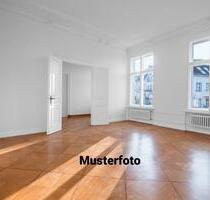 2 Zimmer Wohnung Pfersee TOP LAGE - Augsburg