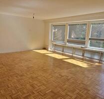 Großzügige 3 12-Zimmer - Komfortwohnung mit Glasfaseranschluss, Loggia und Kaminofen in ruhiger Randlage - Seevetal Holtorfsloh
