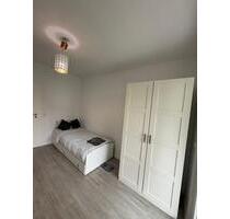 2 Zimmer Wohnung 5 Min. von der Kölner Messe