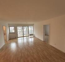 2,5 Zimmer Wohnung 70m² mit Wintergarten - Nürnberg Gleißhammer