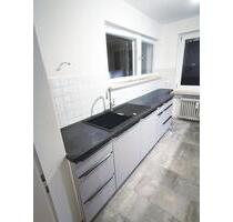 3-Zimmer Wohnung mit Balkon im 6. OG in Augsburg-Herrenbach