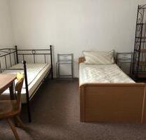 Zimmer mit drei Betten zu mieten - Waldkraiburg