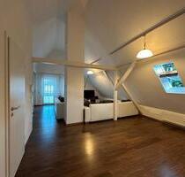 Schöne 2 Zimmer Dachgeschosswohnung in Burbach-Holzhausen