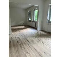 Frisch Renovierte 3,5 Zimmer Wohnung mit eigenem Gartenanteil - Hamm
