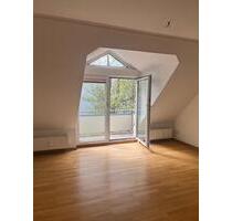 *** Schöne 2-Zimmer mit Balkon, Abstellraum und Parkett in toller Lage!*** - Chemnitz Helbersdorf