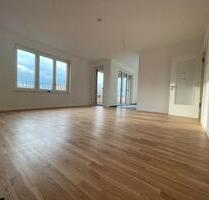 Neubau 3 Zimmer Wohnung mit Südbalkon und Einbauküche - Berlin Lichtenberg