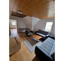 Schöne und Helle 5 Zimmer Wohnung in Zentrale von Göppingen