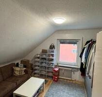 2 Zimmer Dachgeschoss Wohnung - 740,00 EUR Kaltmiete, in Griesheim (PLZ: 64347)