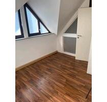 3 Zimmer Wohnunh Rheinstetten - 900,00 EUR Kaltmiete, in Rheinstetten (PLZ: 76287)
