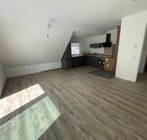 Schöne helle 2-Zimmer Wohnung mit Balkon - Auetal