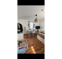 Zimmer in gemütlicher WG 14qm - 345,00&nbsp;EUR Kaltmiete, ca.&nbsp; 55,00&nbsp;m&sup2; in Gießen (PLZ: 35398) Allendorf