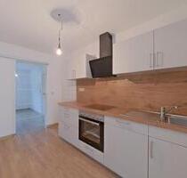 Schönbrunn Allemühl: Ansprechende 3 Zimmer - Maisonettewohnung in ruhiger Lage!