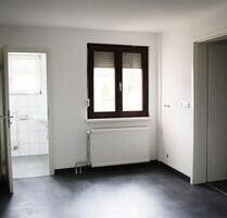 3 Zimmer Wohnung + Küche und Bad 60 qm - Rietheim-Weilheim