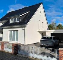 Sanierte 4 Zimmer Wohnung mit Terrasse und großzügigem Gartem - Hildesheim Itzum-Marienburg