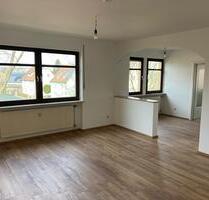 3 Zimmer Wohnung zu vermieten - 850,00 EUR Kaltmiete, ca.  93,00 m² in Lichtenfels (PLZ: 96215)