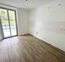 Erstbezug nach Sanierung! 3 Zimmer Wohnung mit Dusche und zwei Balkonen! - Halberstadt