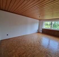Schöne und helle 2,5-Zimmer Wohung im beliebten DU-Rahm mit toller Anbindung nach Düsseldorf, etc. - Duisburg Großenbaum