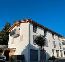 Erstbezug Schöne 3 Zimmer Wohnung in Velden EH 40