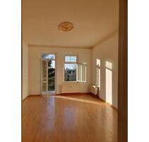 3- Zimmer Wohnung - 855,00 EUR Kaltmiete, ca.  95,00 m² in Naumburg (Saale) (PLZ: 06618)