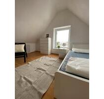 Großes möbliertes WG Zimmer - 371,00 EUR Kaltmiete, ca.  15,00 m² in Quarnbek (PLZ: 24107)