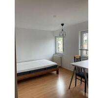 WG-Zimmer AB-SOFORT FREI - 500,00 EUR Kaltmiete, ca.  90,00 m² in Friedrichshafen (PLZ: 88046) Allmannsweiler