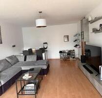 Schöne 2-Zimmer-Wohnung mit Balkon, Aufzug und Tiefgaragenstellp - Stuttgart Birkach