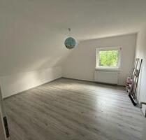3 ZIMMER WOHNUNG ZU VERMIETEN - 1.050,00 EUR Kaltmiete, ca.  80,00 m² in Mannheim (PLZ: 68219) Rheinau