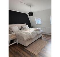 Helle 4-Zimmer Wohnung & Stellplatz im Zentrum - Flensburg Altstadt