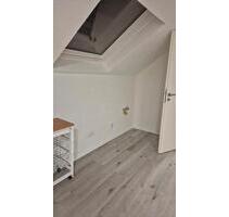 2 Zimmer Wohnung - 1.000,00 EUR Kaltmiete, ca.  45,00 m² in Reutlingen (PLZ: 72760) Orschel-Hagen