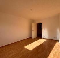 Helle 2 Zimmer Dachgeschosswohnung - Albstadt