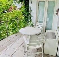 IN OBERKASSEL: MÖBLIERTE - 3 ZIMMER - PREMIUMWOHNUNG - IN Dssd.-- OBERKASSEL MIT EIGENEM GARTEN - Düsseldorf Niederkassel