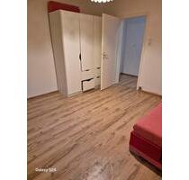 ab sofort in Esslingen WG zimmer zu vermieten - Esslingen am Neckar