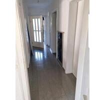 WG Zimmer in einer Dreier WG - 510,00 EUR Kaltmiete, ca.  78,00 m² in Esslingen am Neckar (PLZ: 73734) Pliensauvorstadt