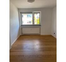 Studenten WG-Zimmer nähe Luisenplatz, moderner Stil - Darmstadt Darmstadt-Nord