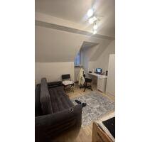 Schönes Zimmer in 2er Wg ab sofort frei - Bochum Günnigfeld