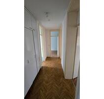 HÖXTER 3 Zimmer mit Balkon - 444,00 EUR Kaltmiete, ca.  66,00 m² in Höxter (PLZ: 37671)