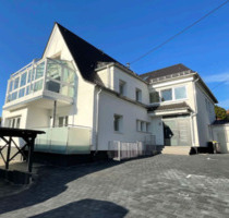 Modernisierte 2-Zimmer Wohnung in ehemaliger Arztvilla - Remseck am Neckar